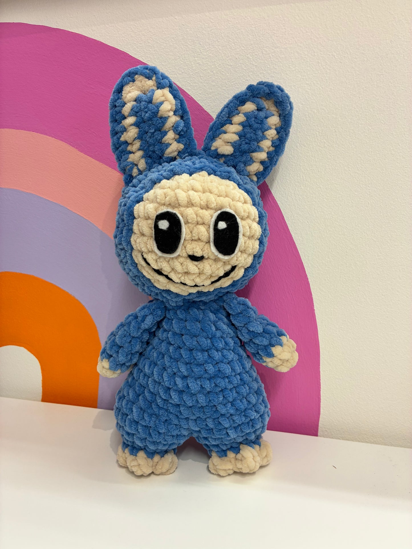 Crochet pattern - Mini smiling Labubu (EN)