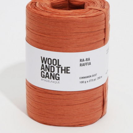 Wool and The Gang - RA-RA RAFFIA - Cinnamon Dust